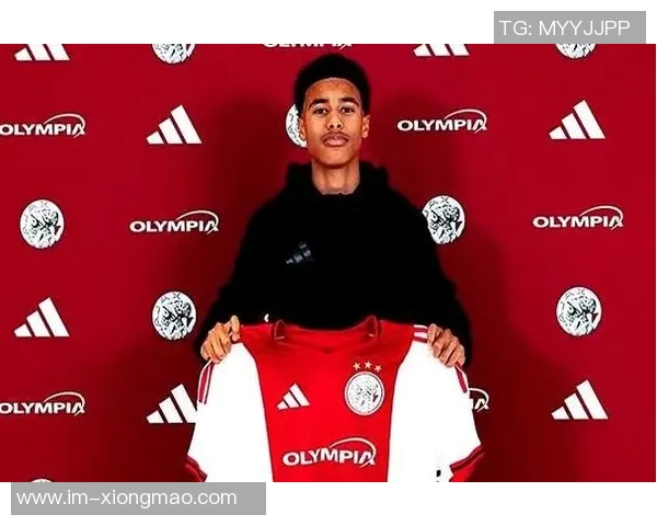 莱比锡官方宣布签约20岁中卫科内球员租回兰斯至赛季结束